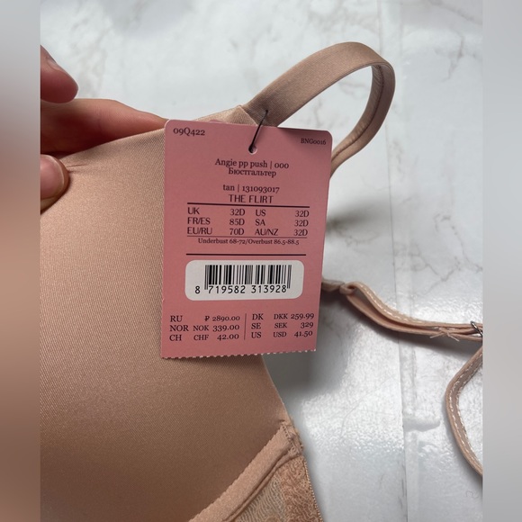 NWT Angie Padded Underwired Push-Up Bra - Beige - Picture 3 of 5